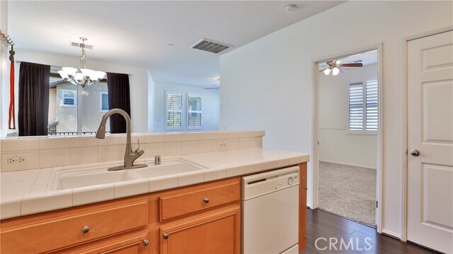 Building Photo - 6934 Castor St