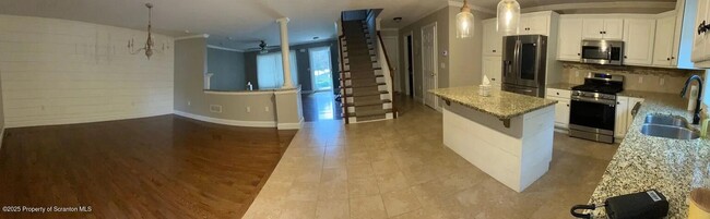 Building Photo - 103 Wisteria Ln