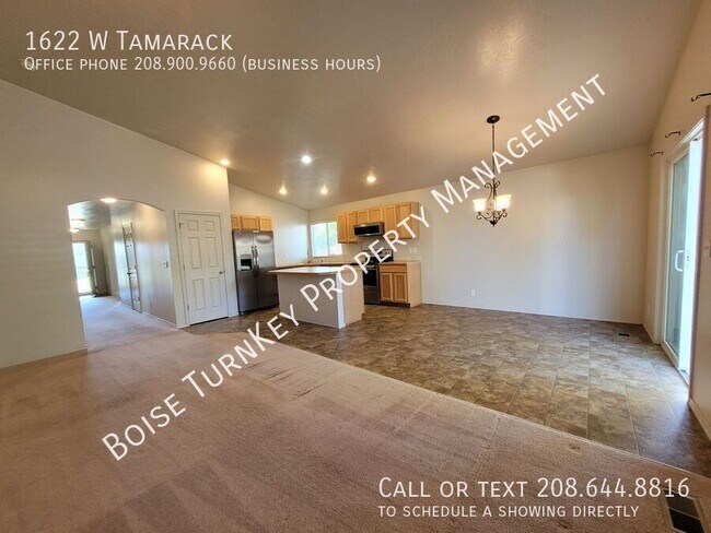 Building Photo - 1622 W Tamarack Dr