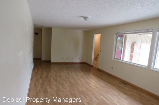 Building Photo - 5 br, 3 bath House - 3234 Jack Burke Lane