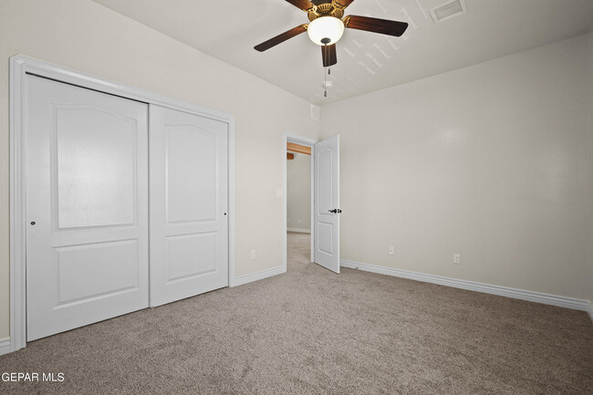Building Photo - 12333 Desert Dove Ave
