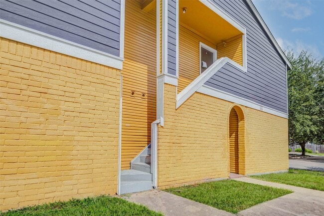 Building Photo - 12527 Ashford Meadow Dr