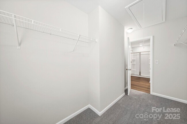 Building Photo - 133 Pumice Dr