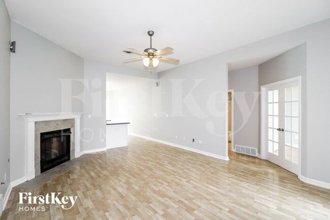 Building Photo - 8580 Griffin Park Dr
