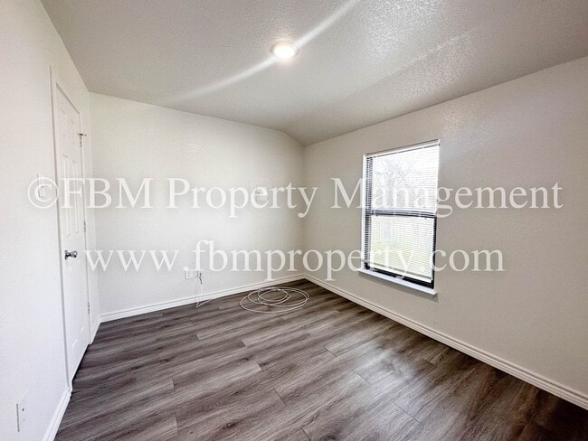 Building Photo - 203 Ave B