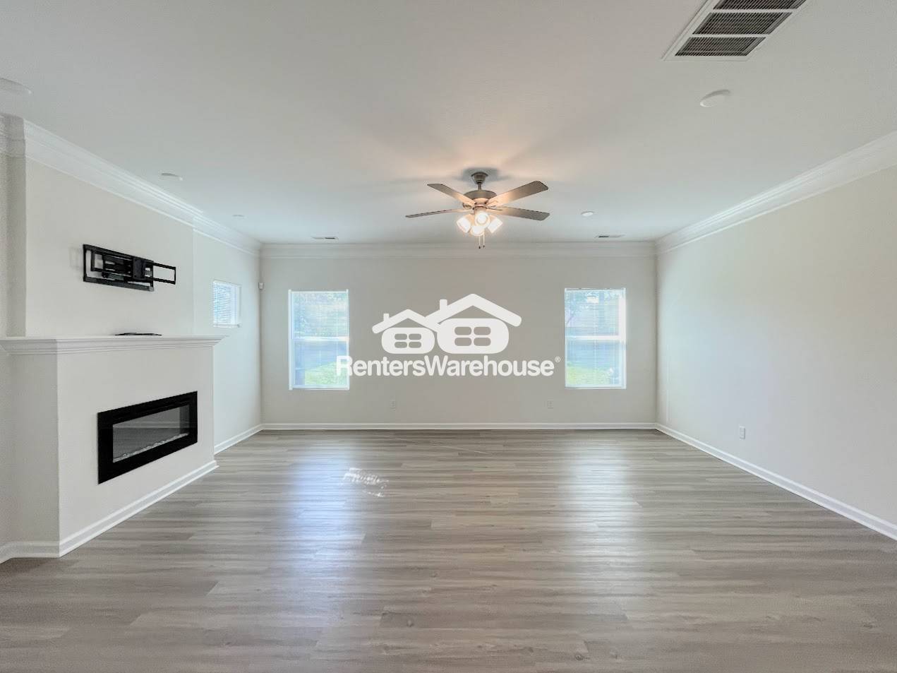 Building Photo - 553 McFarland Rd