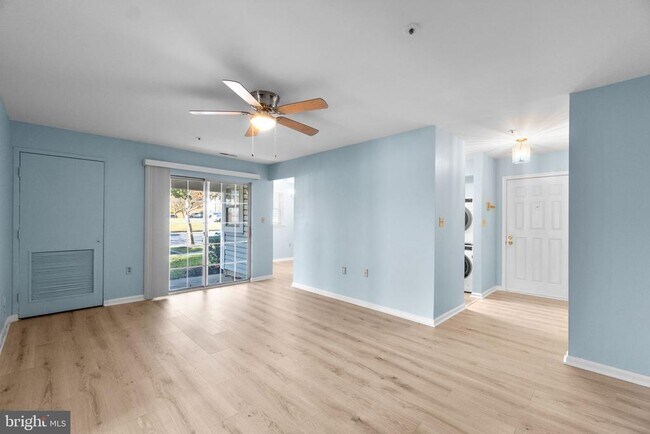 Building Photo - 8378 Montgomery Run Rd