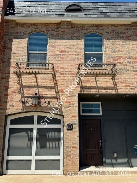 Building Photo - 543 Fretz Ave