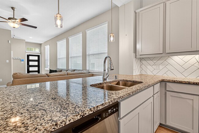 Building Photo - 31130 Cardrona Peak Pl