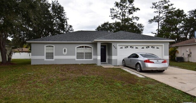 Primary Photo - Spacious 3 Bedroom 2 Bath