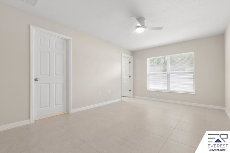 Building Photo - 12 Llovera Pl