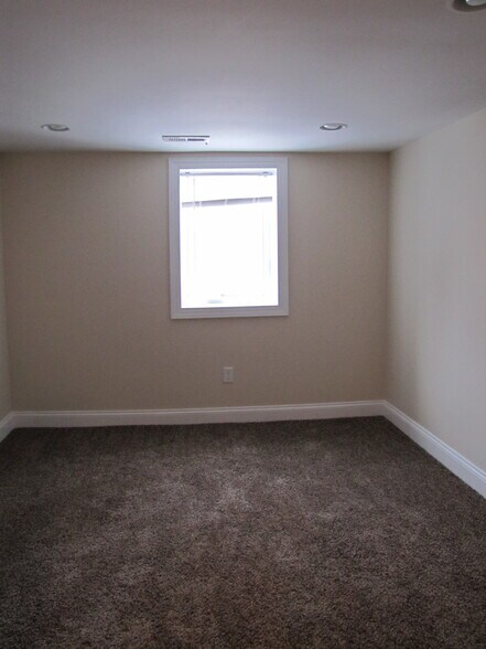 Bedroom 1 - 1640 Blue Horizon Dr