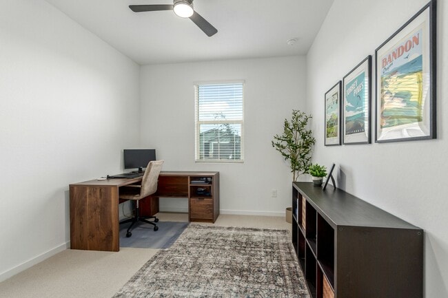 Building Photo - 4501 W Hunter Trl