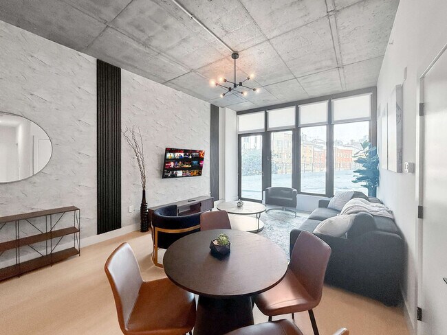 Building Photo - 1247 N 2nd St