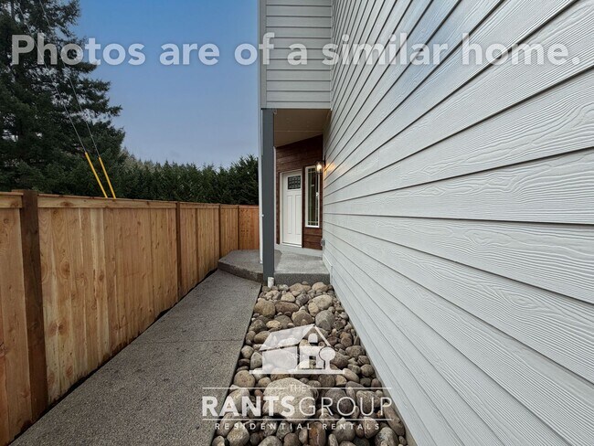 Building Photo - 416 - Leah's Landing