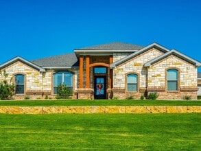 Building Photo - 1911 River Rock Trail