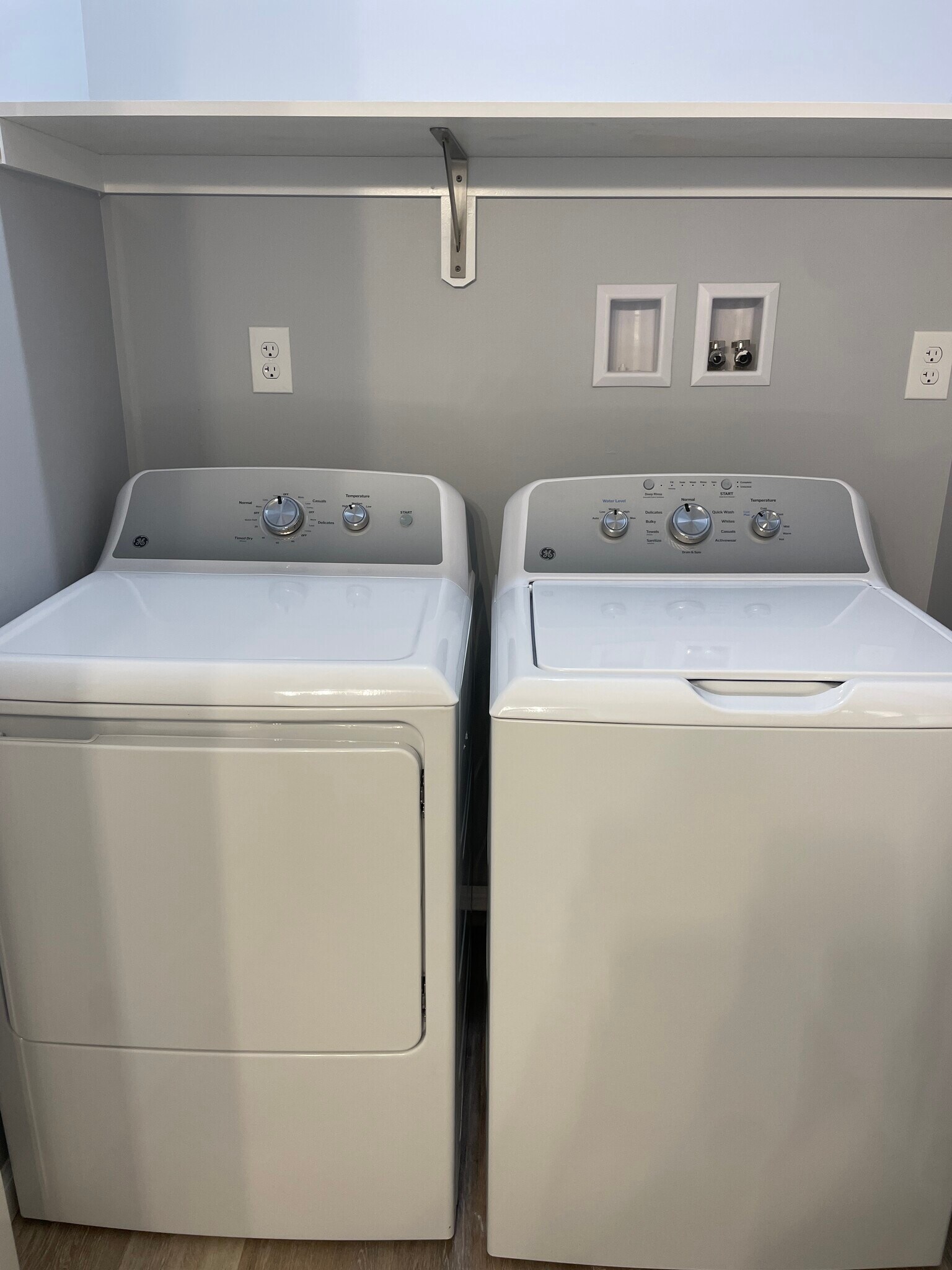 washer/dryer - 3511 Gray St