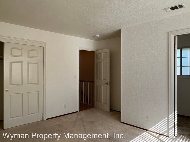Building Photo - 2 br, 2.5 bath House - 36 Valley Club Circle