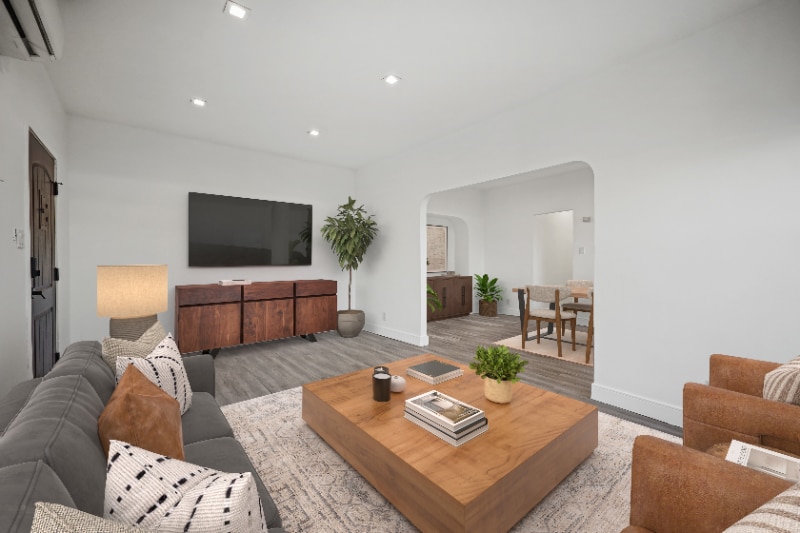 Building Photo - 627 Brittania St