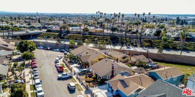 Building Photo - 3504 Eagle St