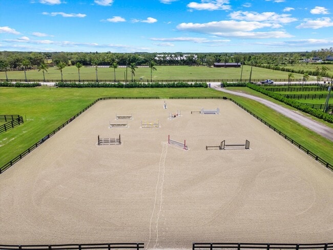 Building Photo - 16175 Deer Path Ln