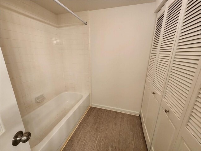 Building Photo - 199 14th St NE