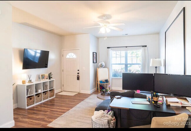 Building Photo - 12558 McGrath Dr