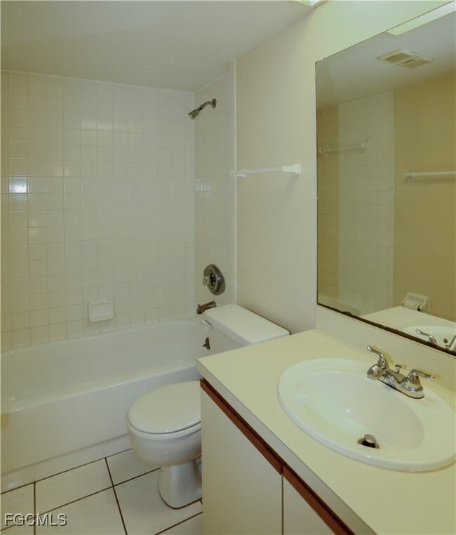 Building Photo - 719 SW 47th Terrace