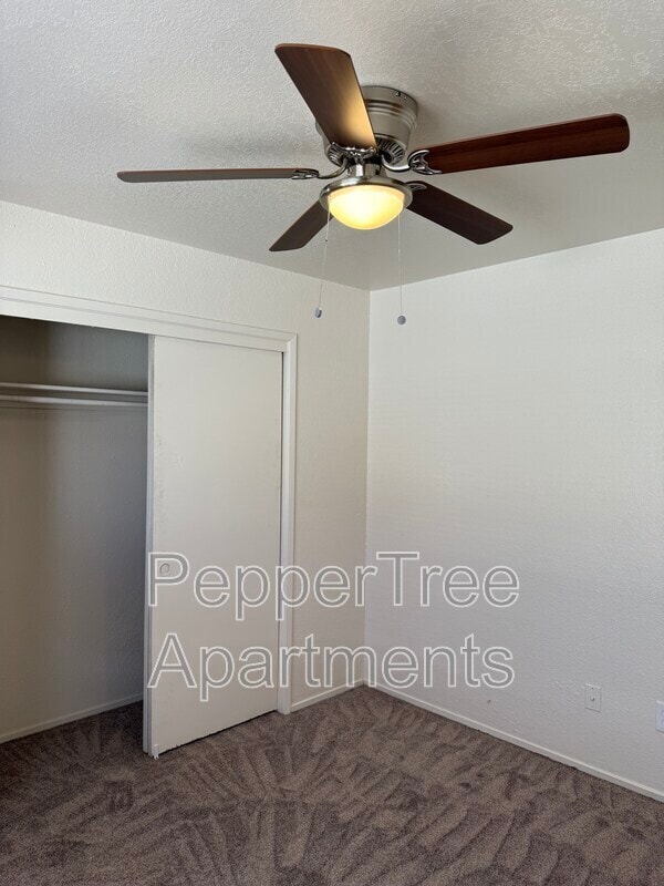 Building Photo - 151 E Cherry Ln