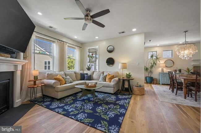 Building Photo - 29670 Riverstone Dr
