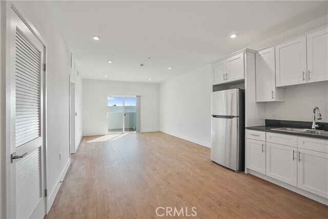 Building Photo - 8750 Sepulveda Blvd