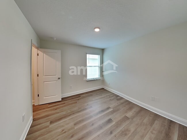 Building Photo - 1079 Grafton Ridge Dr