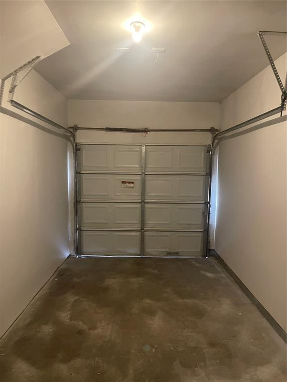 Building Photo - 6403 Waldron Dr