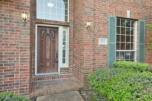 Building Photo - 1524 Endicott Dr