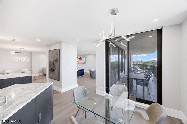 Building Photo - 6075 Pelican Bay Blvd