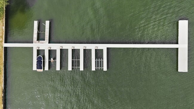 Building Photo - 43 Regency Pt