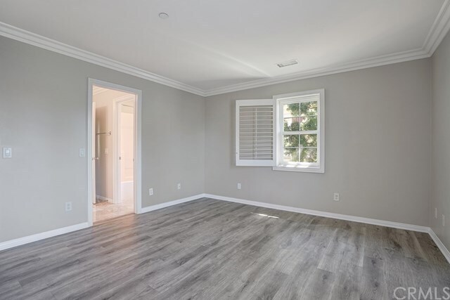 Building Photo - 21 Gardenpath
