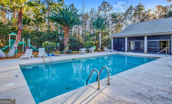 Building Photo - 102 Settlers Hammock Way