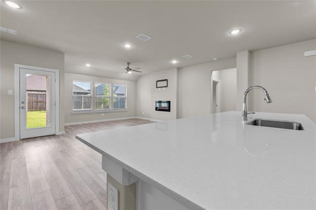 Building Photo - 354 Waters Rdg Dr