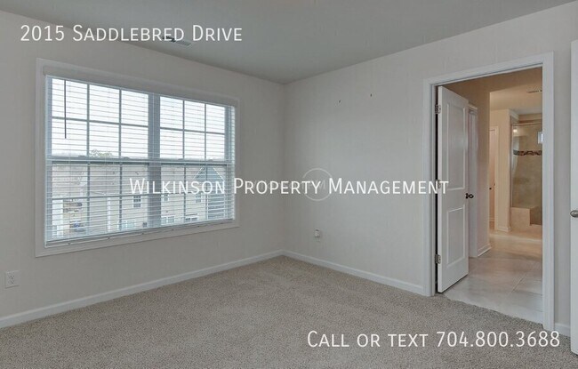 Building Photo - 2015 Saddlebred Dr