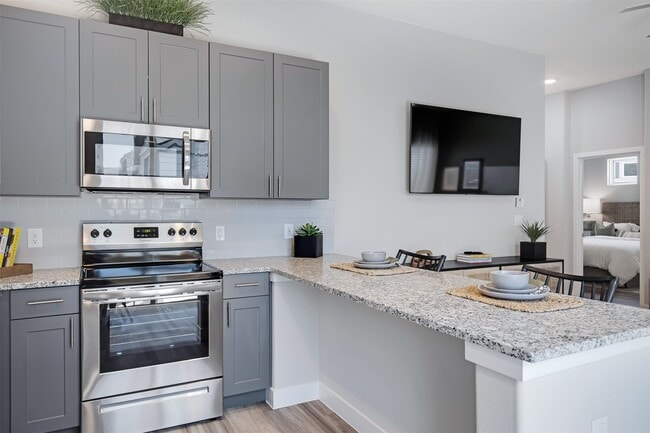 Building Photo - 7205 Borland Dr