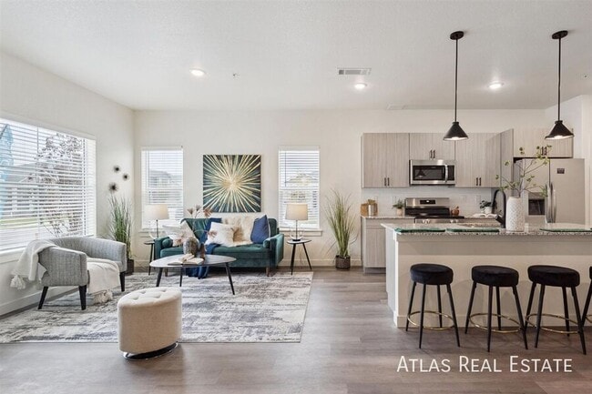 Building Photo - 6012 McIntyre Aly