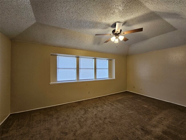 Building Photo - 10531 Golden Meadow Dr