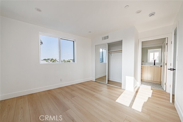 Building Photo - 13463 Beach Ave