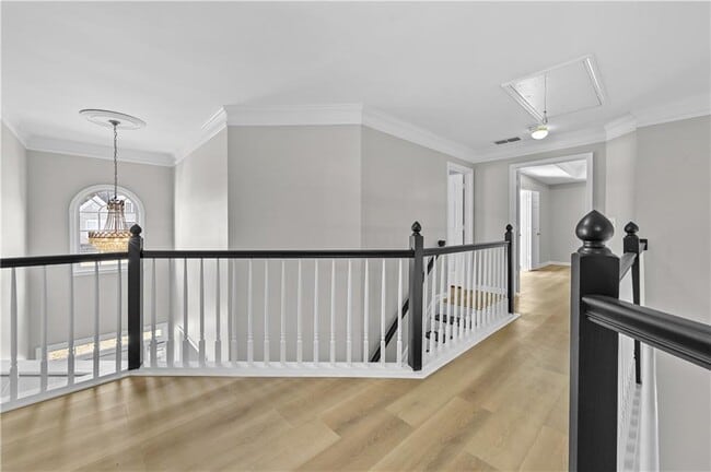 Building Photo - 137 Towne Park Dr