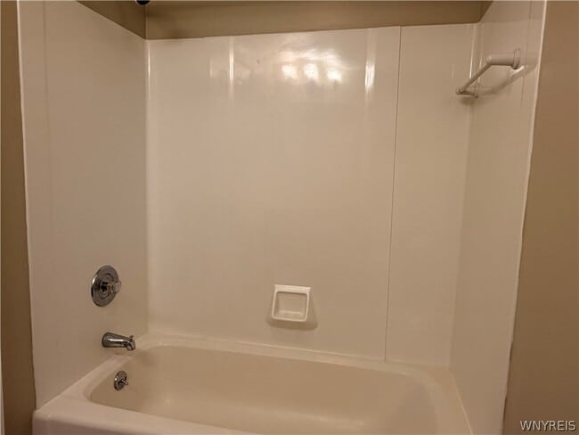 Building Photo - 4890 Bussendorfer Rd