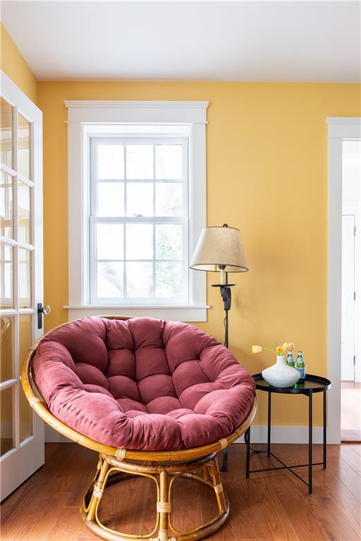 Building Photo - 304 Third Beach Rd