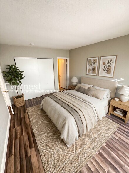 Building Photo - 6245 Bellota Dr