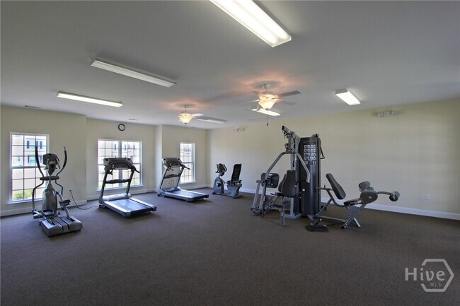 Building Photo - 40 Burnt Oak Rd