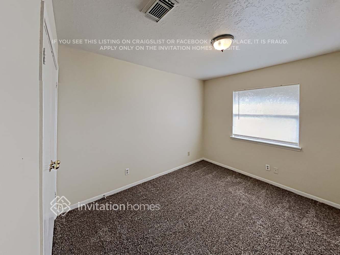 Building Photo - 17515 Glenmark Dr